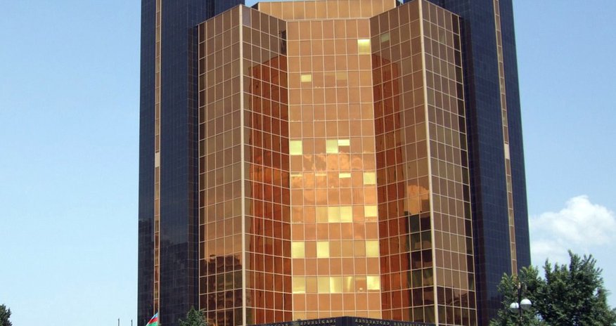 Bu deputat Mərkəzi Bankı ittiham edib Bu deputat Mərkəzi Bankı ittiham edib
