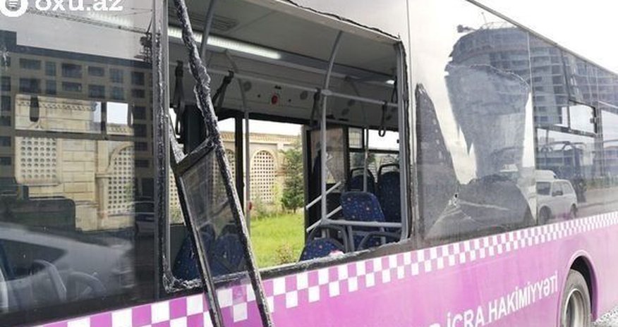 Avtobuslarda maskaya görə cərimələnənlərin sayı açıqlandı Avtobuslarda maskaya görə cərimələnənlərin sayı açıqlandı
