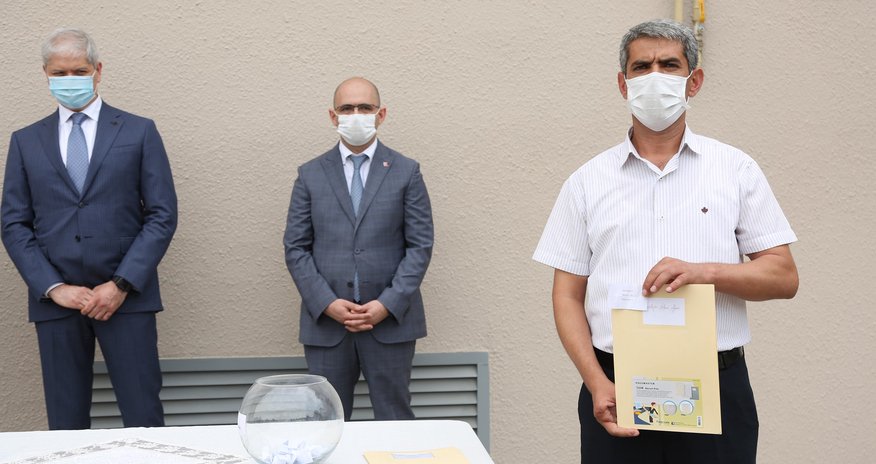 Kapital Bank-ın dəstəyi ilə Qarabağ əlillərinə və şəhid ailələrinə evlər təqdim edildi Kapital Bank-ın dəstəyi ilə Qarabağ əlillərinə və şəhid ailələrinə evlər təqdim edildi