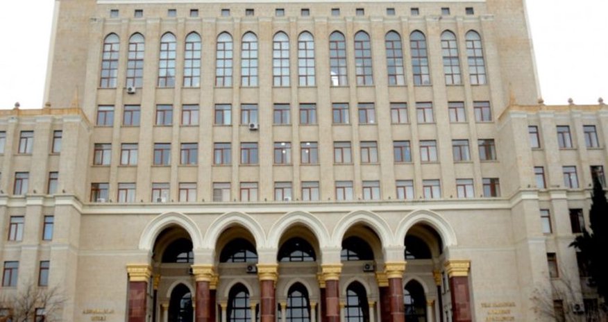 AMEA-nın şöbə müdiri təxribatı dəstəklədi, Mir Şahin isə onu ifşa etdi - FOTOFAKT AMEA-nın şöbə müdiri təxribatı dəstəklədi, Mir Şahin isə onu ifşa etdi - FOTOFAKT
