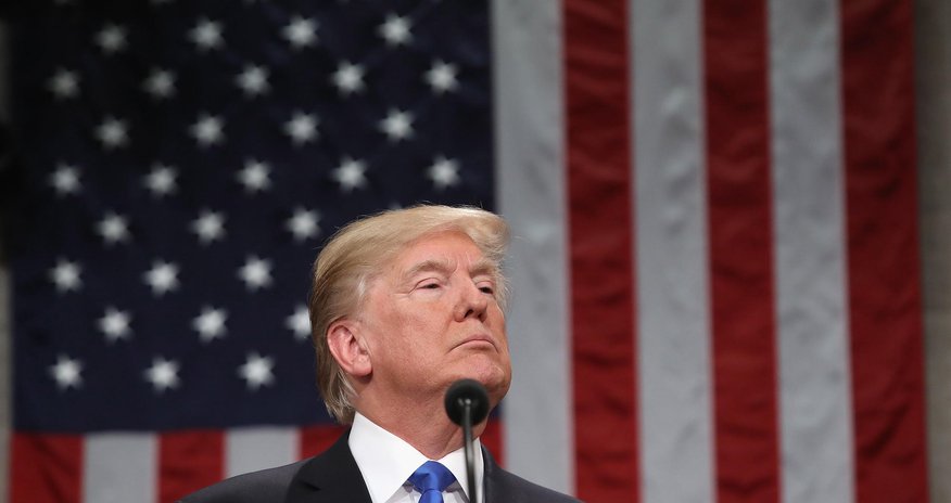 Трамп объявил об отмене общепартийного съезда во Флориде Трамп объявил об отмене общепартийного съезда во Флориде