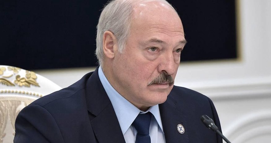 Лукашенко бессимптомно перенес коронавирус Лукашенко бессимптомно перенес коронавирус