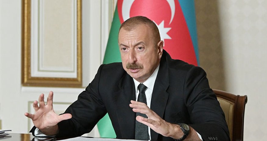 “Dövlət bunu edirsə, onda Dövlət Neft Şirkəti nə ilə məşğuldur?” “Dövlət bunu edirsə, onda Dövlət Neft Şirkəti nə ilə məşğuldur?”
