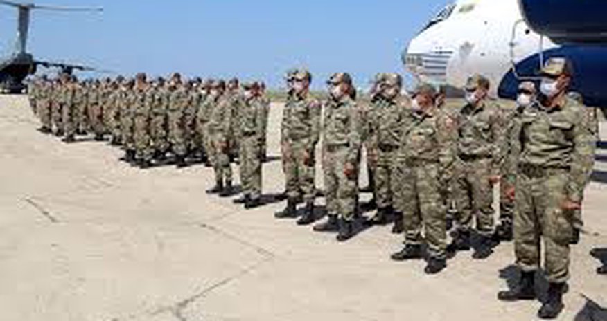 İstanbulda hərbçilərlə görüş qadağan edilib İstanbulda hərbçilərlə görüş qadağan edilib
