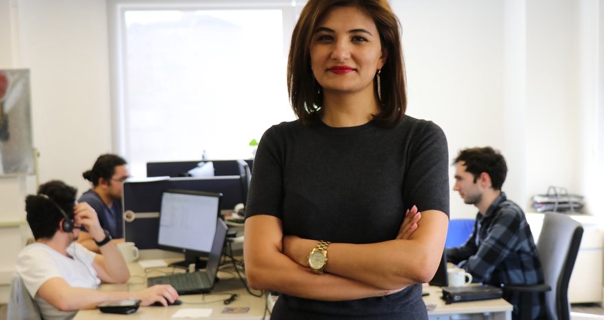 “AccessBank”ın simaları : İnformasiya Texnologiyaları Departamentinin rəhbəri Zəhra Zeynalova: “Xanımlar işlərinə daha sadiqdirlər” “AccessBank”ın simaları : İnformasiya Texnologiyaları Departamentinin rəhbəri Zəhra Zeynalova: “Xanımlar işlərinə daha sadiqdirlər”