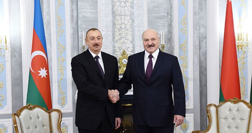 Prezident Lukaşenkoya zəng etdi Prezident Lukaşenkoya zəng etdi