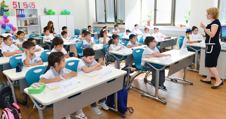 Azərbaycanda dərslərin müddətinin azaldılması təklif edilib Azərbaycanda dərslərin müddətinin azaldılması təklif edilib