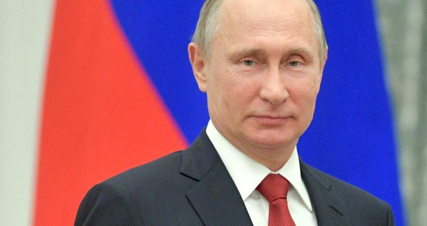 Путин и Макрон обсудили Ливан и Беларусь Путин и Макрон обсудили Ливан и Беларусь