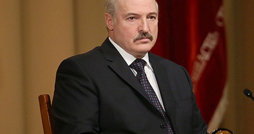 Лукашенко готовит срочное обращение к народу Лукашенко готовит срочное обращение к народу
