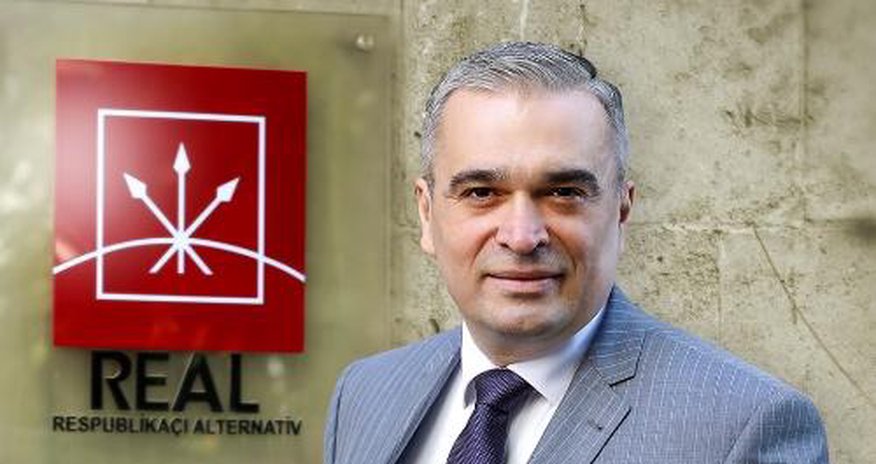 ReAL Partiyası qeydiyyat üçün nazirliyə müraciət edir ReAL Partiyası qeydiyyat üçün nazirliyə müraciət edir