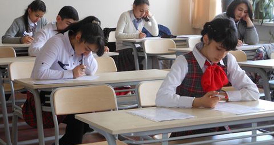Şagird sıxlığı yüksək olan siniflər bölünəcək - YENİ QAYDALAR Şagird sıxlığı yüksək olan siniflər bölünəcək - YENİ QAYDALAR