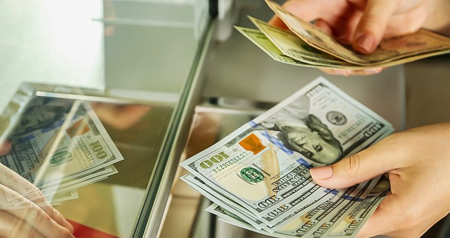 Gələn il Azərbaycanda dolların məzənnəsi nə qədər olacaq? Gələn il Azərbaycanda dolların məzənnəsi nə qədər olacaq?