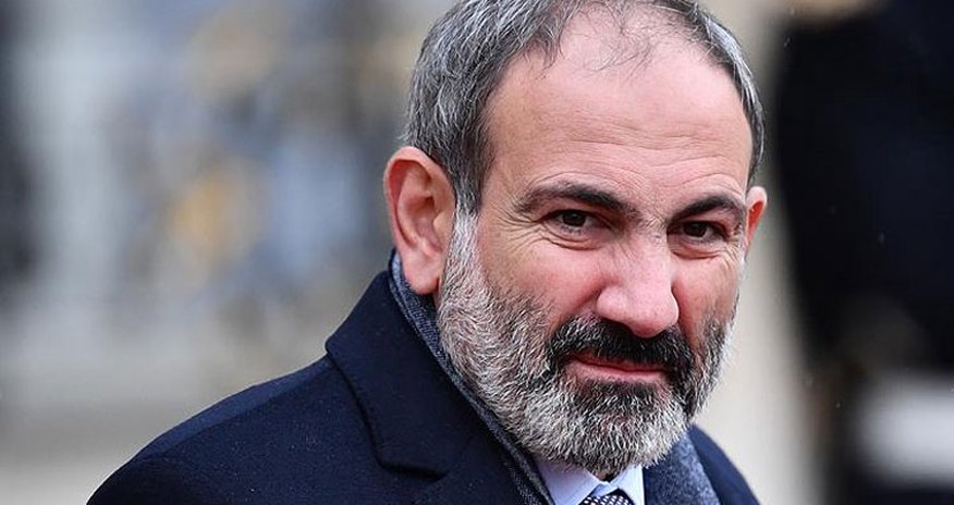 Ermənilər qaçmağa başladı: "Lənət olsun sənə, Nikol" - FOTO Ermənilər qaçmağa başladı: "Lənət olsun sənə, Nikol" - FOTO