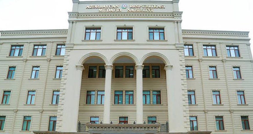 Düşmənin döyüş texnikaları məhv edildi: Müdafiə Nazirliyi VİDEO YAYDI Düşmənin döyüş texnikaları məhv edildi: Müdafiə Nazirliyi VİDEO YAYDI