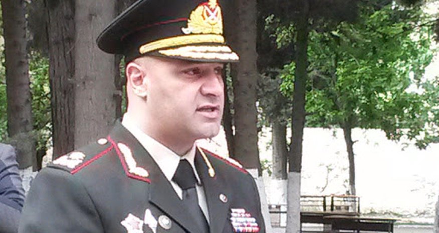 General: "Döyüşə getmək istəyən böyük sayda vətəndaş Dövlət Xidmətinə müraciət edib" General: "Döyüşə getmək istəyən böyük sayda vətəndaş Dövlət Xidmətinə müraciət edib"