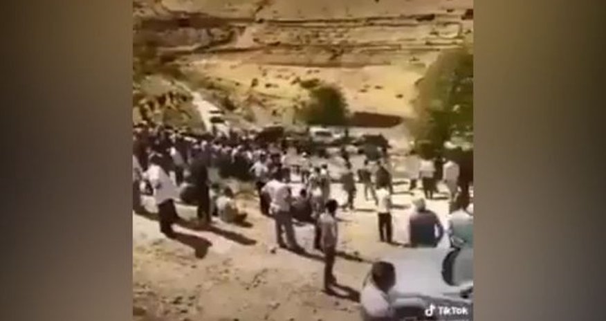 Xankəndi və Şuşada yaşayan ermənilər belə qaçır – VİDEO Xankəndi və Şuşada yaşayan ermənilər belə qaçır – VİDEO