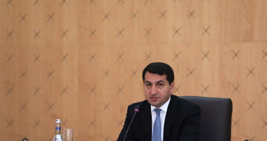 Hikmət Hacıyev xarici mediaları Azərbaycana dəvət edib Hikmət Hacıyev xarici mediaları Azərbaycana dəvət edib