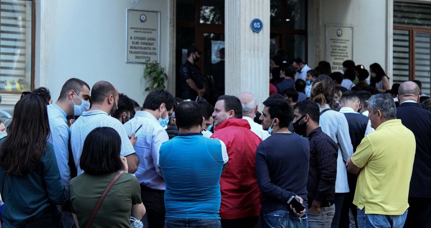 Bakıda orduya qanvermə aksiyası keçirilib- FOTOLAR Bakıda orduya qanvermə aksiyası keçirilib- FOTOLAR