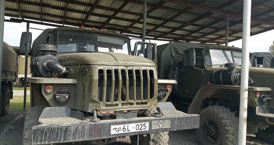Трофеи Азербайджанской армии - 3 вражеских танка, 11 военных машин Трофеи Азербайджанской армии - 3 вражеских танка, 11 военных машин