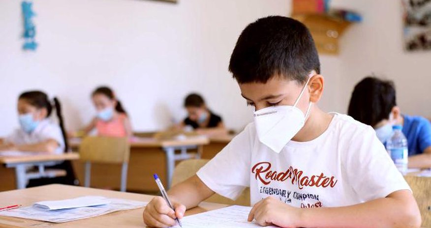 Daha 7 məktəb distant təhsilə keçdi Daha 7 məktəb distant təhsilə keçdi