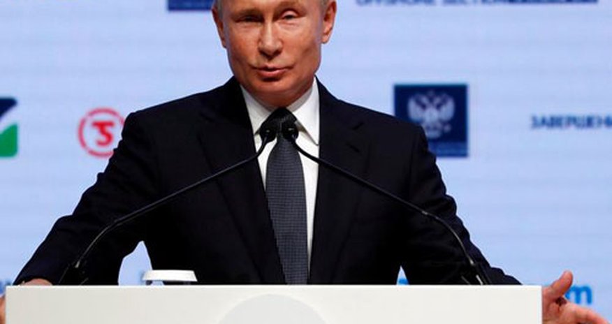 Путин допустил возможность изменения формата Минской группы Путин допустил возможность изменения формата Минской группы