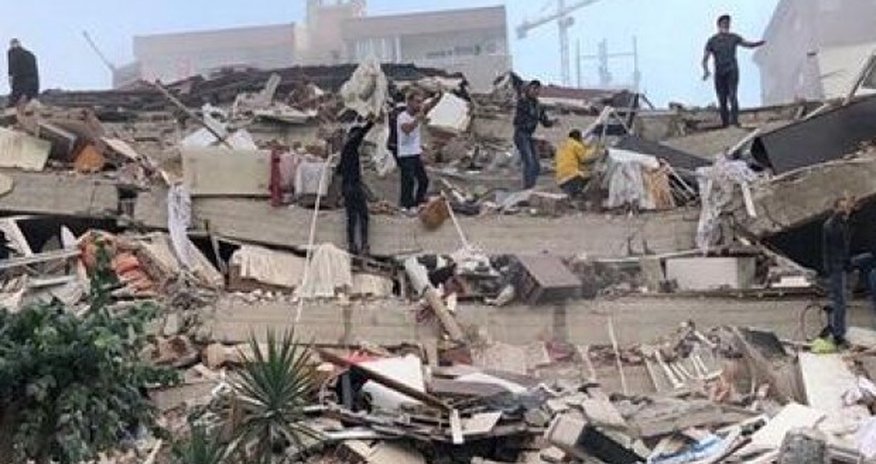 İzmirdə 124 bina söküləcək İzmirdə 124 bina söküləcək