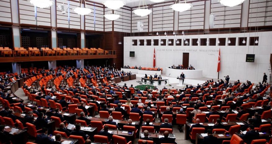 Türkiyənin Azərbaycana əsgər göndərməsi ilə bağlı layihə parlamentə təqdim edilib Türkiyənin Azərbaycana əsgər göndərməsi ilə bağlı layihə parlamentə təqdim edilib