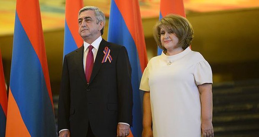 Serj Sarqsyanın arvadı ağır vəziyyətdə reanimasiyada yatır Serj Sarqsyanın arvadı ağır vəziyyətdə reanimasiyada yatır