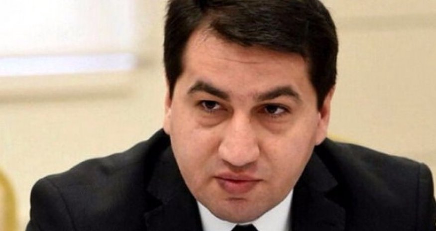 Hikmət Hacıyev ermənilərin raket sistemlərini nümayiş etdirdi Hikmət Hacıyev ermənilərin raket sistemlərini nümayiş etdirdi