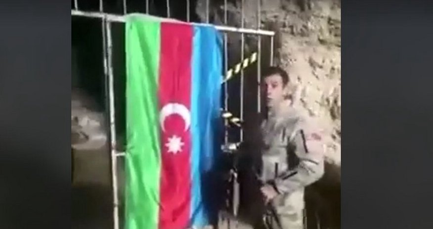 Azərbaycan əsgəri Azıx mağarasında - VİDEO Azərbaycan əsgəri Azıx mağarasında - VİDEO