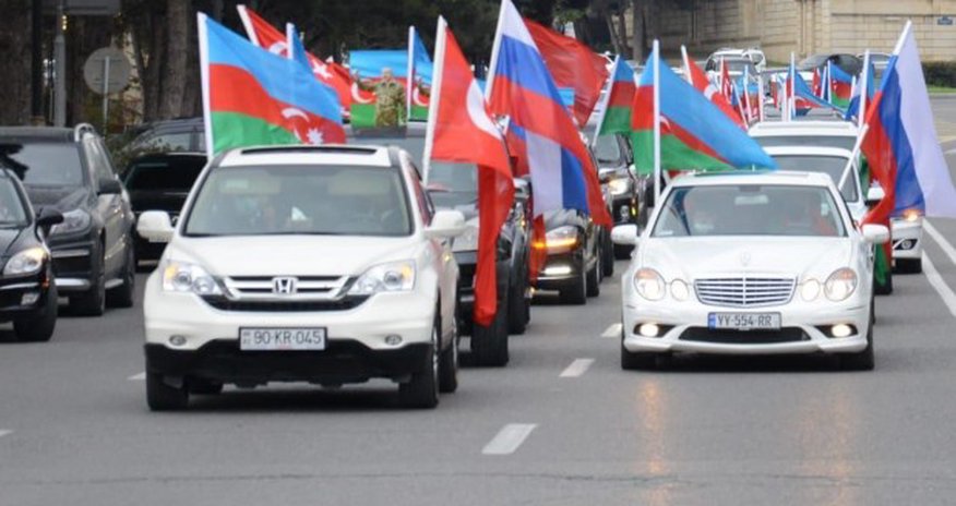 Bakıda Kəlbəcər yürüşü - FOTOLAR Bakıda Kəlbəcər yürüşü - FOTOLAR