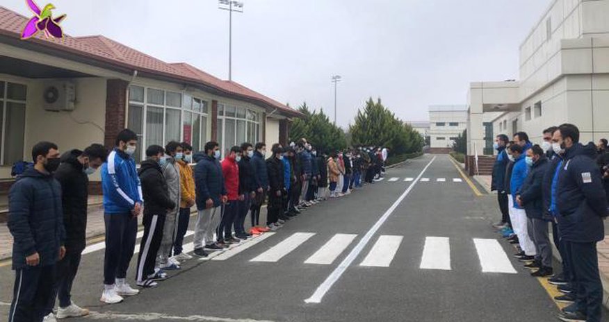 Millimizin üzvləri şəhidlərin xatirəsini yad ediblər Millimizin üzvləri şəhidlərin xatirəsini yad ediblər