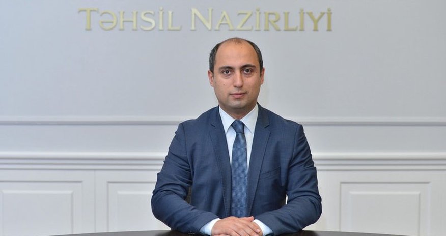 Təhsil nazirindən məktəbdə valideynlərdən pul yığılması ilə bağlı açıqlama Təhsil nazirindən məktəbdə valideynlərdən pul yığılması ilə bağlı açıqlama