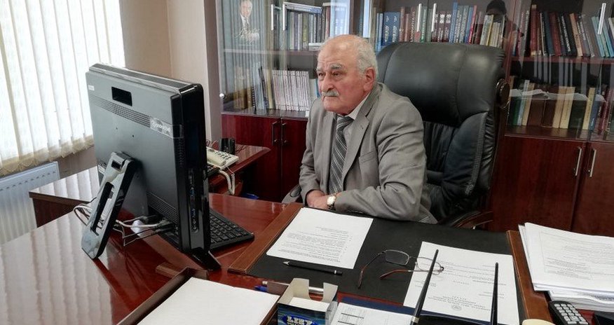 AMEA-da 70 yaşlı akademikin yerinə 80 yaşlı akademik gətirildi AMEA-da 70 yaşlı akademikin yerinə 80 yaşlı akademik gətirildi