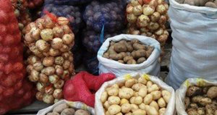 Tovuzda anbardan 5 ton kartof oğurlayanlar yaxalandı Tovuzda anbardan 5 ton kartof oğurlayanlar yaxalandı