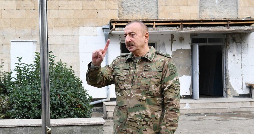 Prezident: "Şanlı Azərbaycan Ordusu bu istiqamətdə hücum edərək düşməni qova-qova torpaqlarımızdan çıxartdı" - VİDEO Prezident: "Şanlı Azərbaycan Ordusu bu istiqamətdə hücum edərək düşməni qova-qova torpaqlarımızdan çıxartdı" - VİDEO