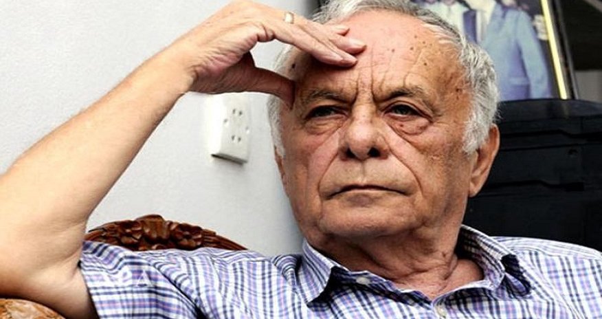 İlham Əliyev xalq artistini təbrik etdi İlham Əliyev xalq artistini təbrik etdi