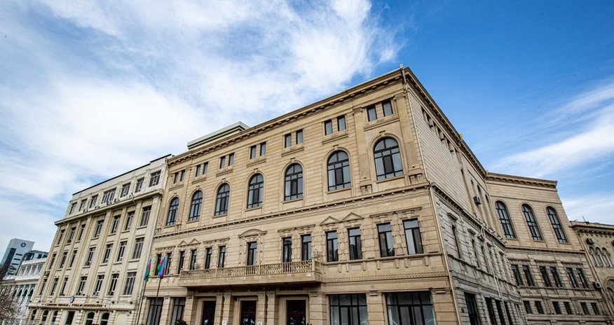 Дочь известного писателя назначат судьей Конституционного суда Дочь известного писателя назначат судьей Конституционного суда