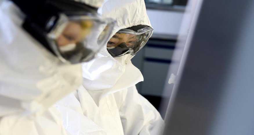 Ученые выяснили, когда заболевшие COVID-19 наиболее заразны Ученые выяснили, когда заболевшие COVID-19 наиболее заразны
