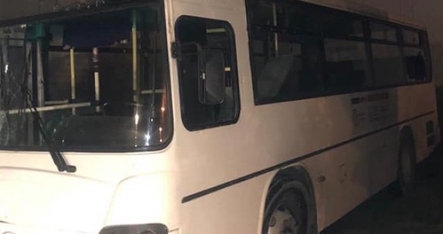 Sumqayıtda avtobusla avtoxuliqanlıq edən şəxsdən XƏBƏR VAR Sumqayıtda avtobusla avtoxuliqanlıq edən şəxsdən XƏBƏR VAR
