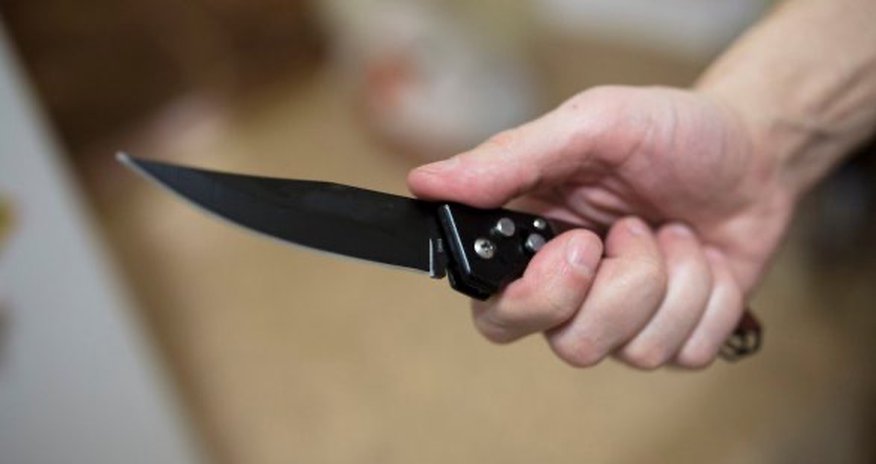 В Петербурге азербайджанцу вонзили нож спину В Петербурге азербайджанцу вонзили нож спину