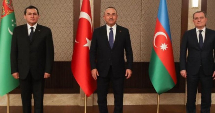 Ankarada XİN rəhbərlərinin üçtərəfli görüşü keçirilib Ankarada XİN rəhbərlərinin üçtərəfli görüşü keçirilib