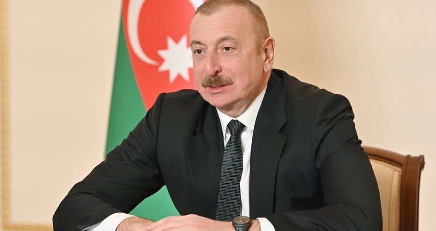 Prezident "Signify" şirkətinin baş icraçı direktorunu videoformatda qəbul edib Prezident "Signify" şirkətinin baş icraçı direktorunu videoformatda qəbul edib