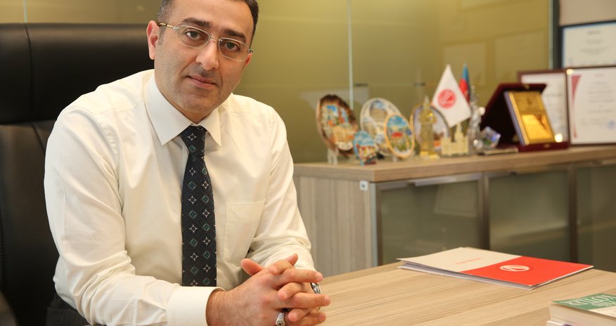 Bəzi qurum rəhbərləri mətbuat katibini öz şəxsi maraqları üçün istifadə edir - MÜSAHİBƏ Bəzi qurum rəhbərləri mətbuat katibini öz şəxsi maraqları üçün istifadə edir - MÜSAHİBƏ