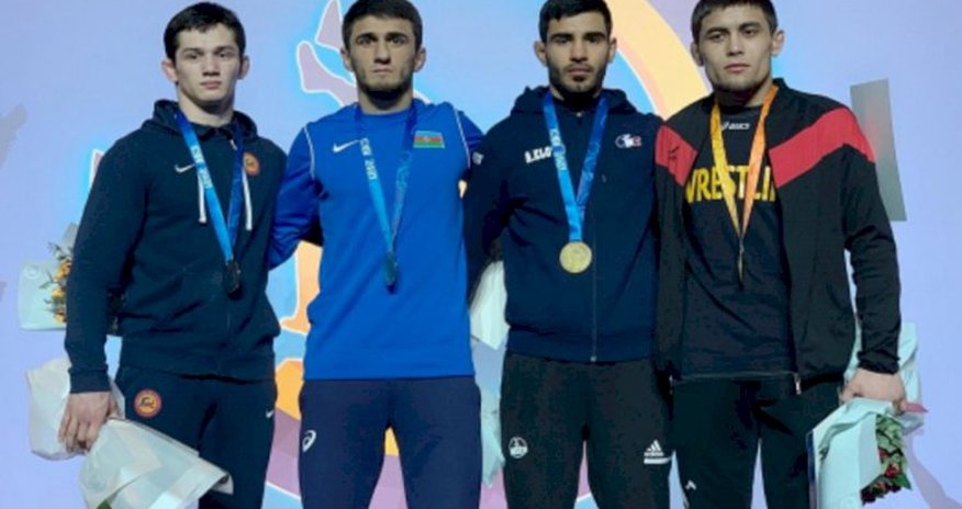 Azərbaycan güləşçiləri Kiyevdən 6 medalla qayıdır Azərbaycan güləşçiləri Kiyevdən 6 medalla qayıdır