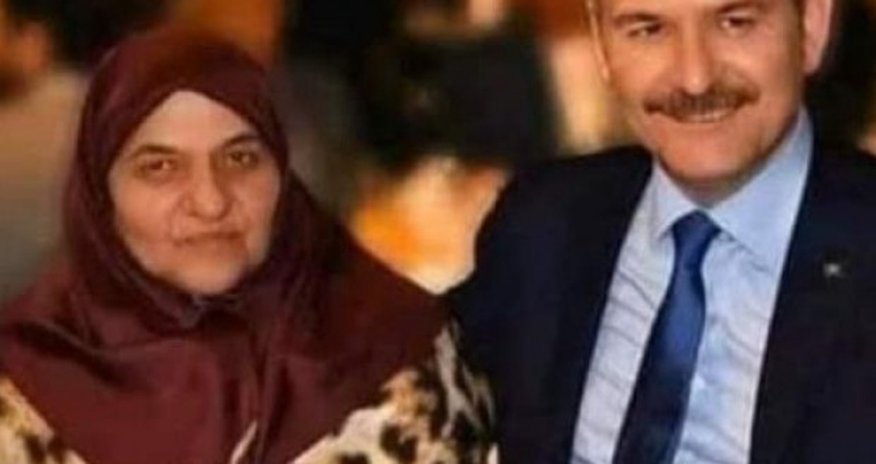 Süleyman Soylunun anası koronavirusdan vəfat etdi Süleyman Soylunun anası koronavirusdan vəfat etdi