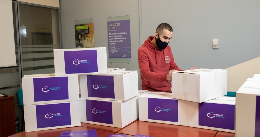 “Azercell Volunteers” present Novruz gifts to families of our heroes “Azercell Volunteers” present Novruz gifts to families of our heroes