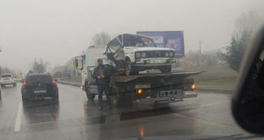 Qəbələdə ürəyi dayanan sürücü qəza törətdi Qəbələdə ürəyi dayanan sürücü qəza törətdi