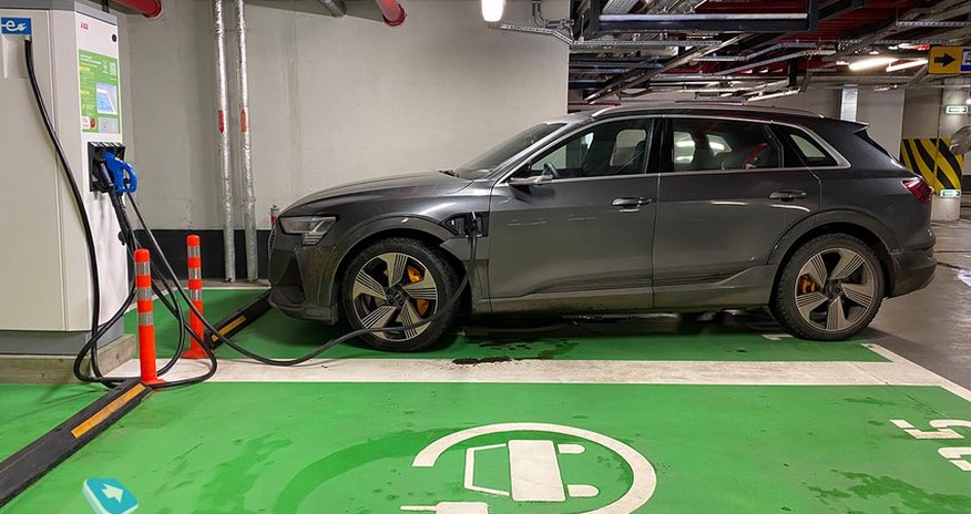 В 2030 году электромобили займут половину мирового авторынка В 2030 году электромобили займут половину мирового авторынка