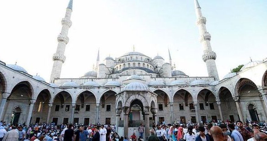 Türkiyədə Ramazan ayına görə qadağalar tətbiq olundu Türkiyədə Ramazan ayına görə qadağalar tətbiq olundu